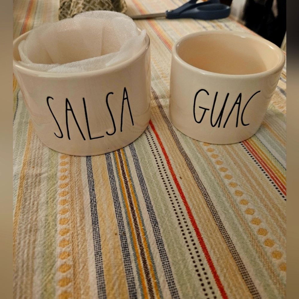 NWT Rae Dunn Salsa and Guac Bowls